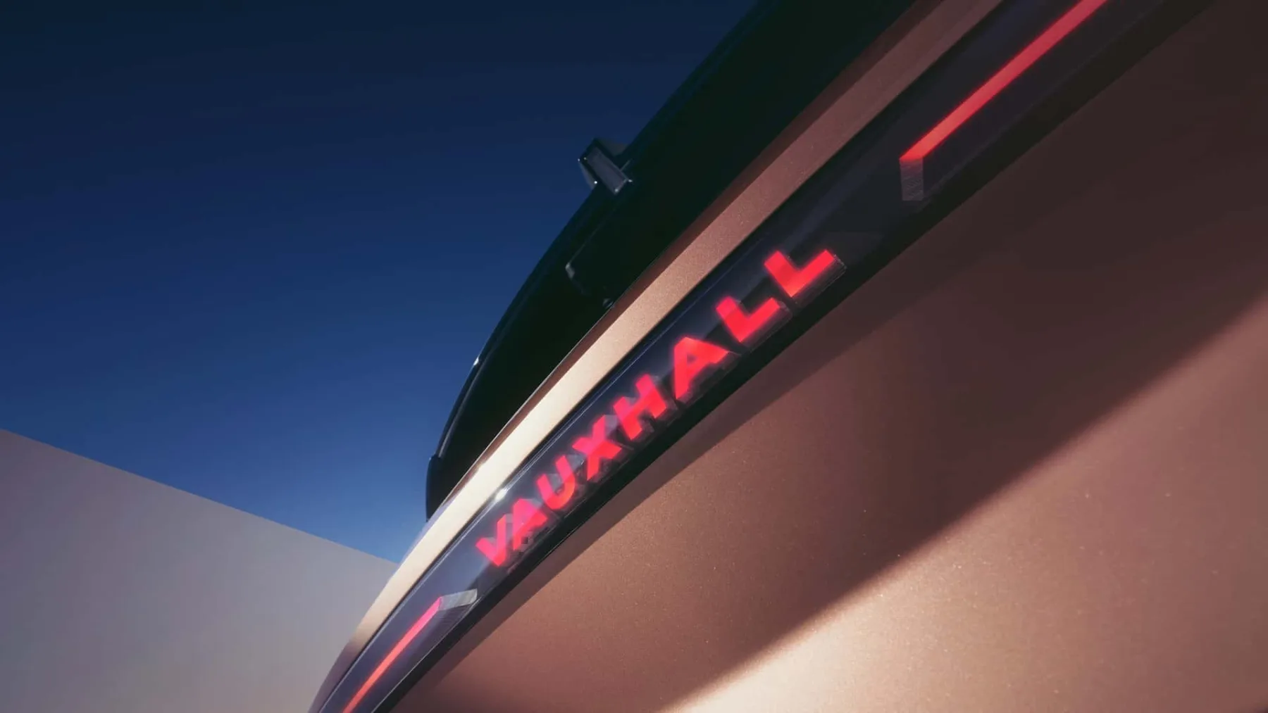 Električni Opel Grandland 2024: Popolnoma novi družinski SUV, ki premika meje