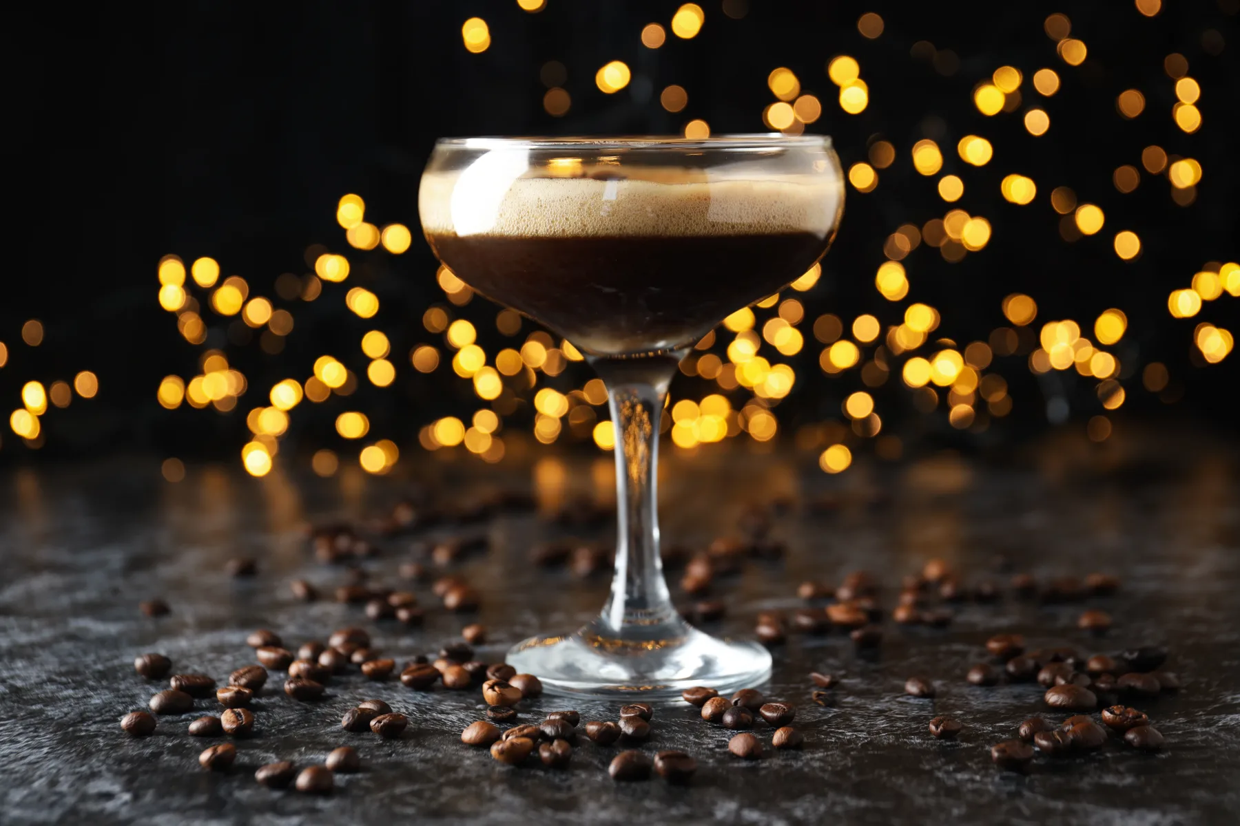 Espresso martini – recept za popoln zaključek večera