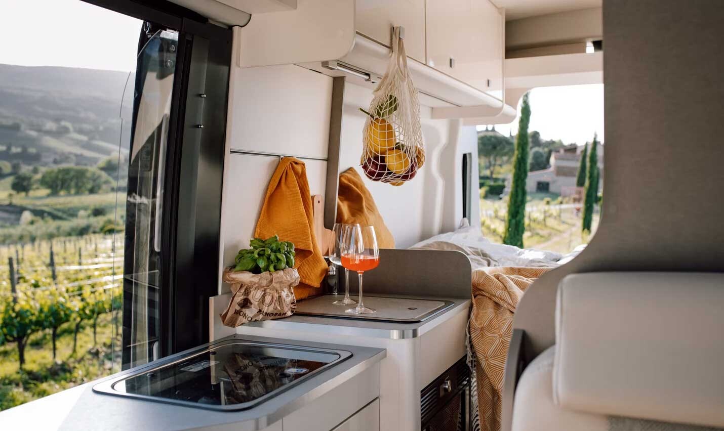Etrusco Campervan Ford 4×4: s ceno nekaj čez 60.000 evrov praktično najcenejši 4×4 overland campervan ta hip