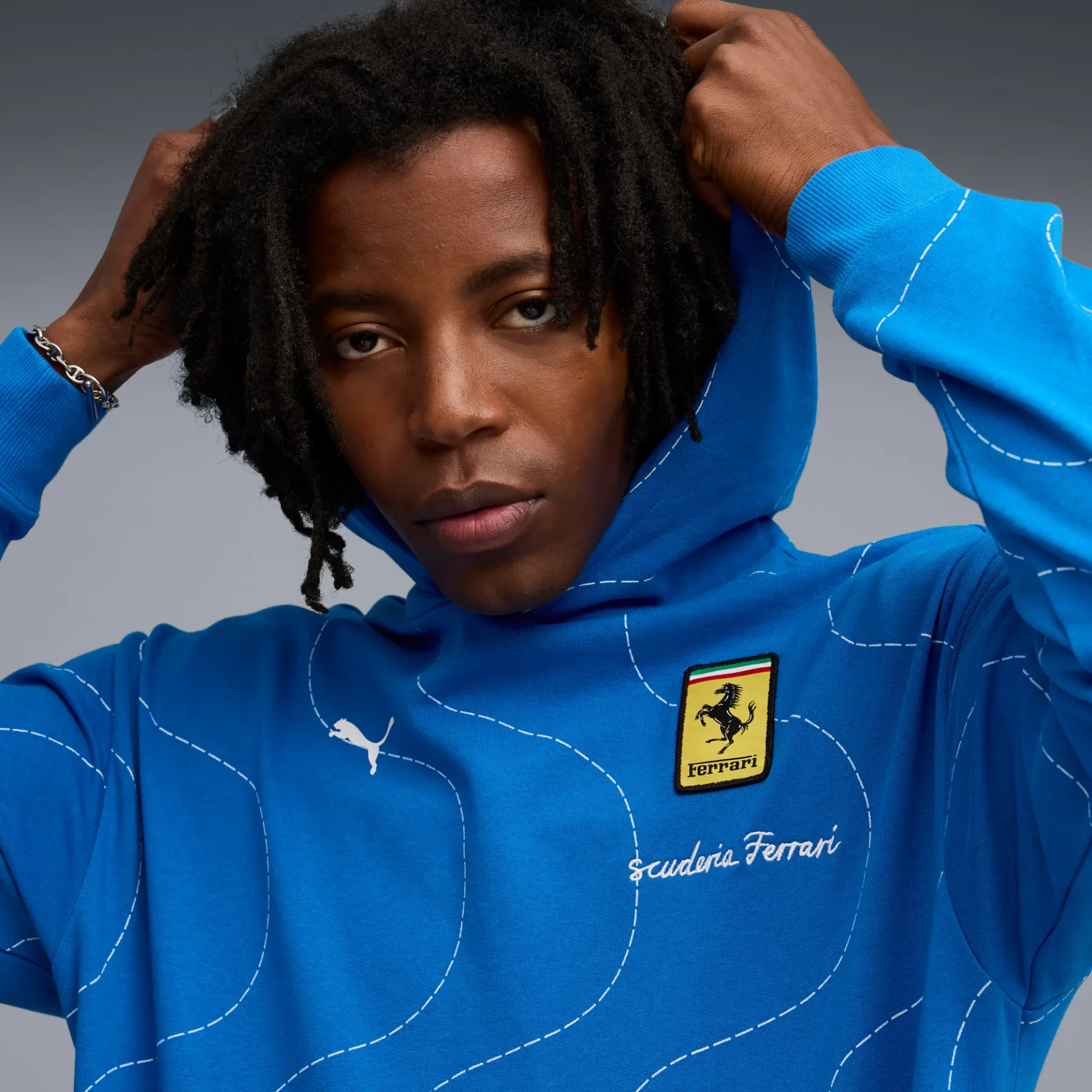 Ferrari x PUMA: Ognjevita kapsulna kolekcija Monza, ki združuje duh Nikija Laude, stil prihodnosti in neustavljivo strast