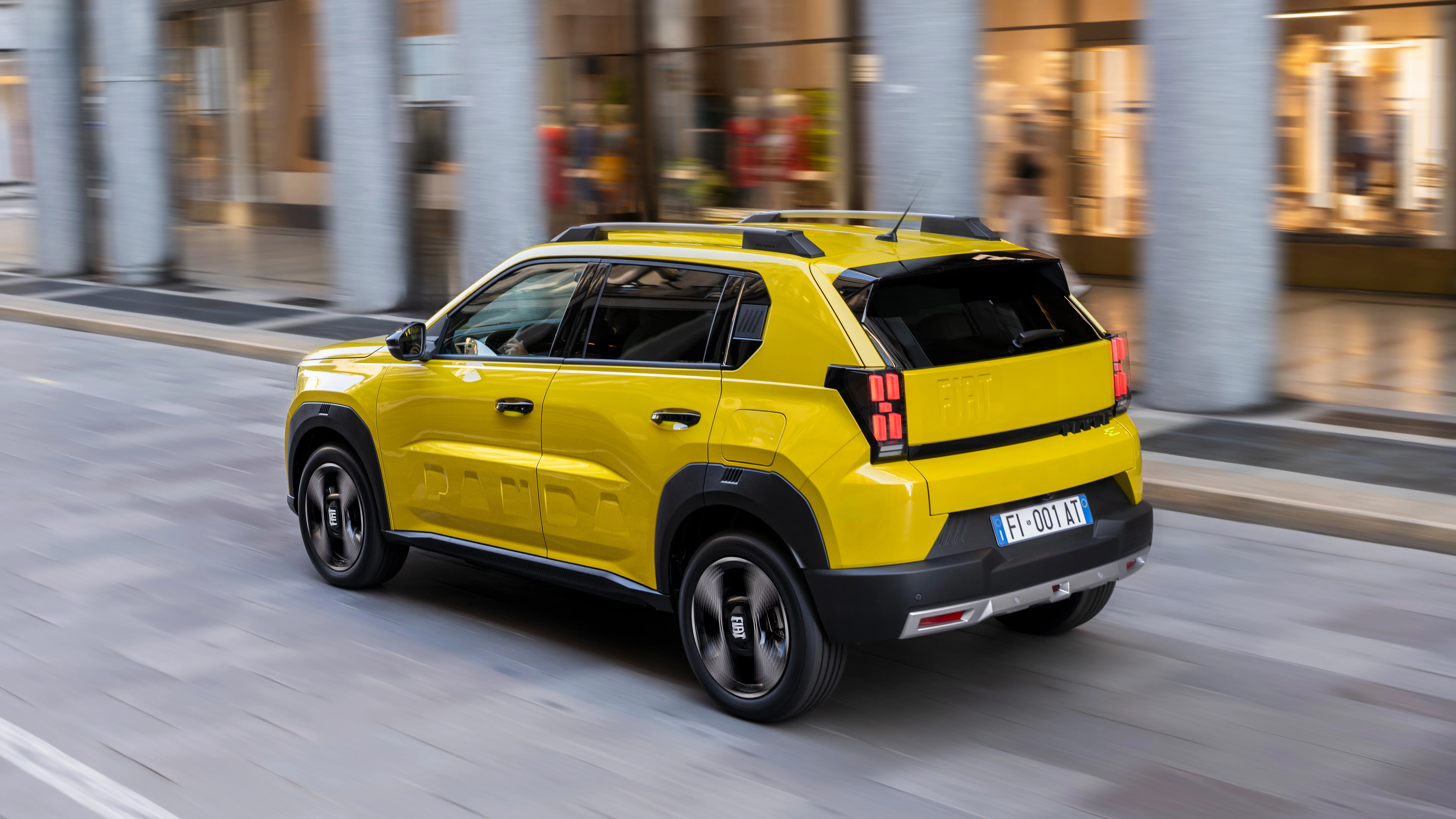 Fiat Grande Panda: električna evoluicja v retro škatlasti obliki, ki je zelo KUL