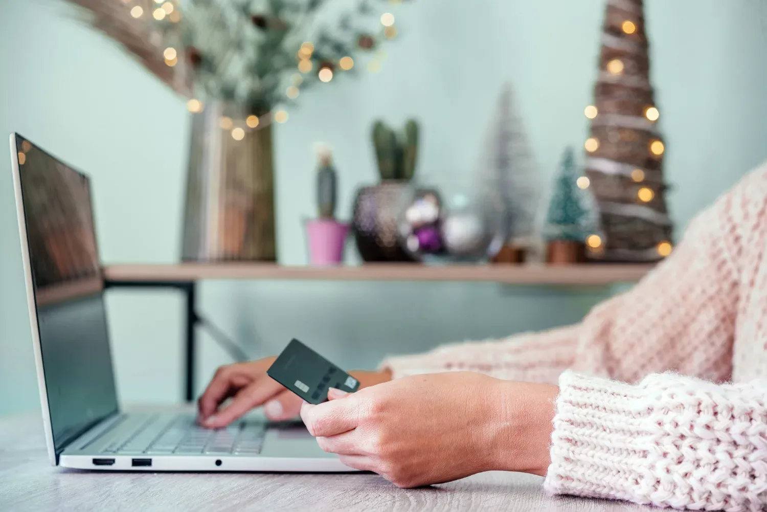 Finančni horoskop za december 2025: za eno znamenje bo december postal najbolj donosen mesec leta
