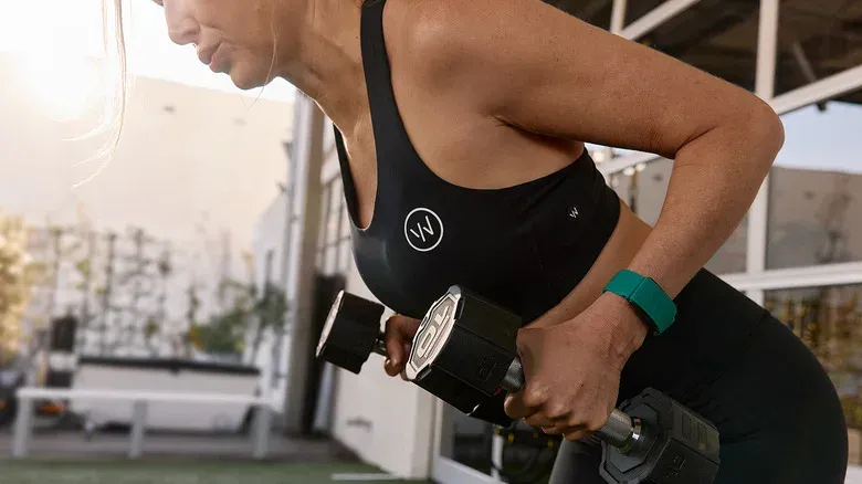 Fitbit Air proti Whoop: Kateri fitnes sledilnik brez zaslona je prava izbira za vaše zapestje? – slika 3