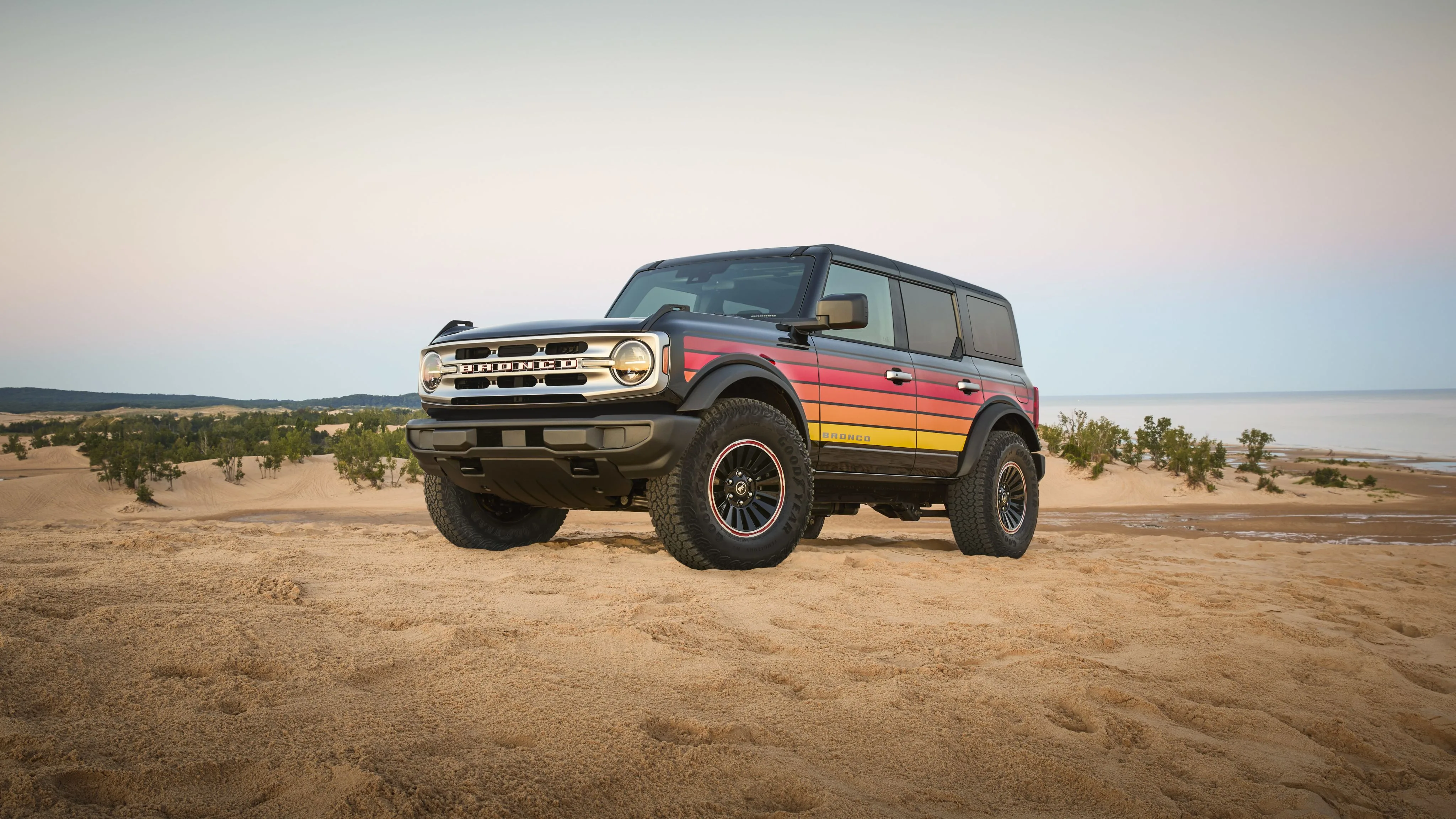 Ford Bronco Free Wheeling 2025: Sproščeno kolesarjenje skozi čas – paket Free Wheeling se vrača!