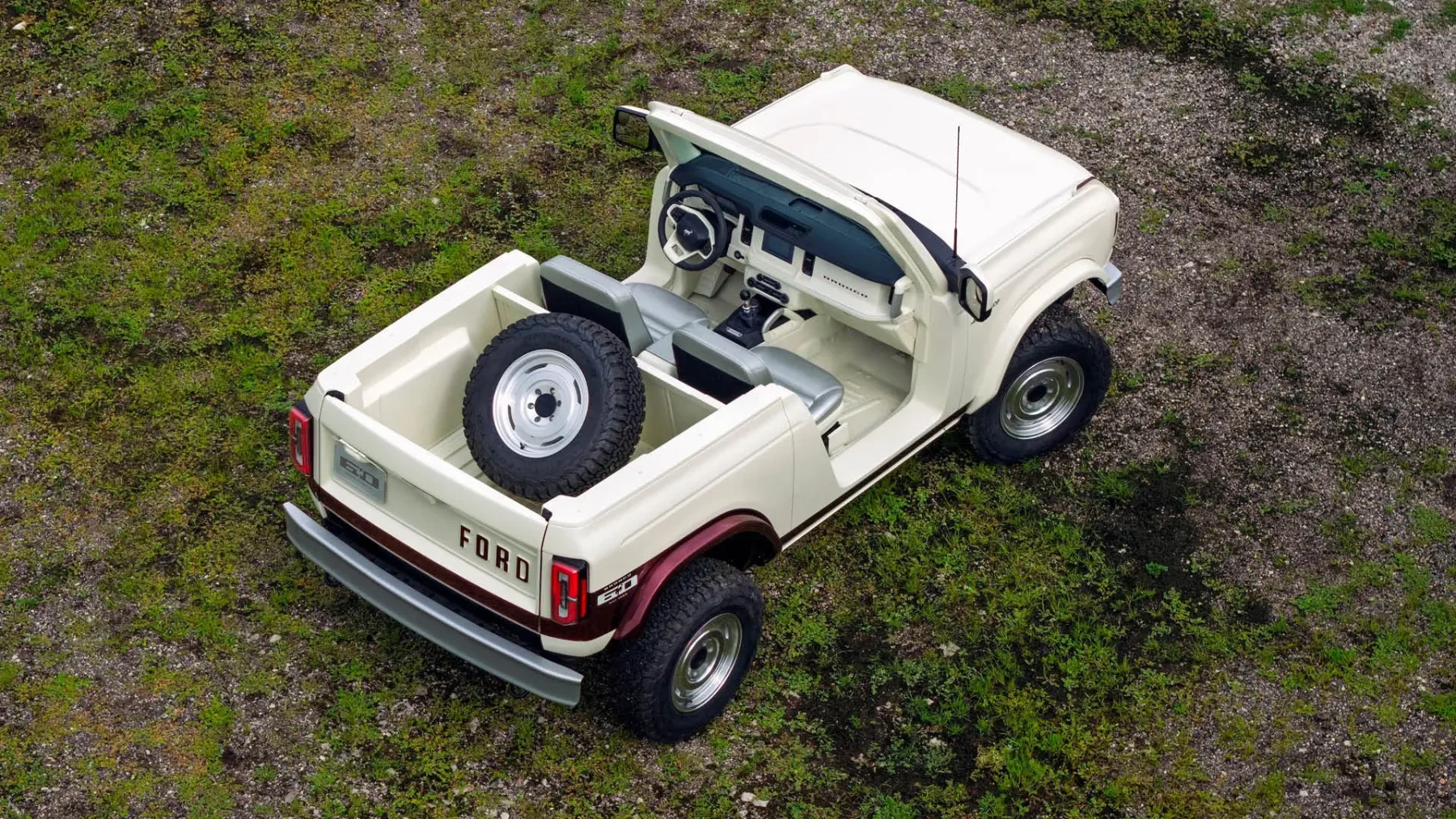 Ford Bronco Roadster Concept – čisti zrak, čiste korenine: radikalno preprost poklon U13 (1966) z Montereyja