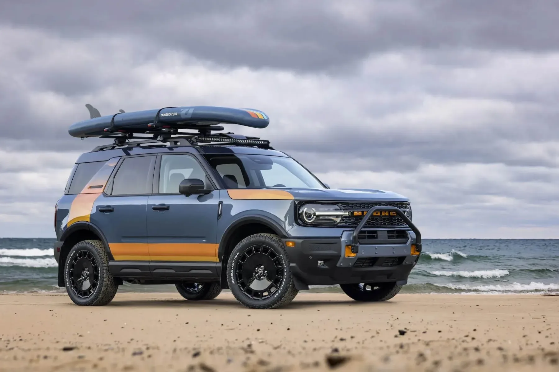 Ford Bronco Silver Lake Dunes: peskovni manifest – “posebna izdaja”, ki si jo sestaviš sam iz kataloga Ford Performance