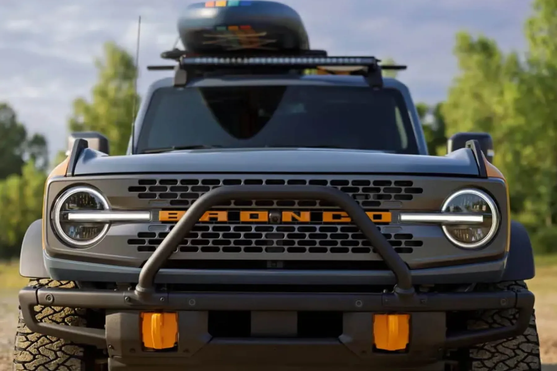 Ford Bronco Silver Lake Dunes: peskovni manifest – “posebna izdaja”, ki si jo sestaviš sam iz kataloga Ford Performance