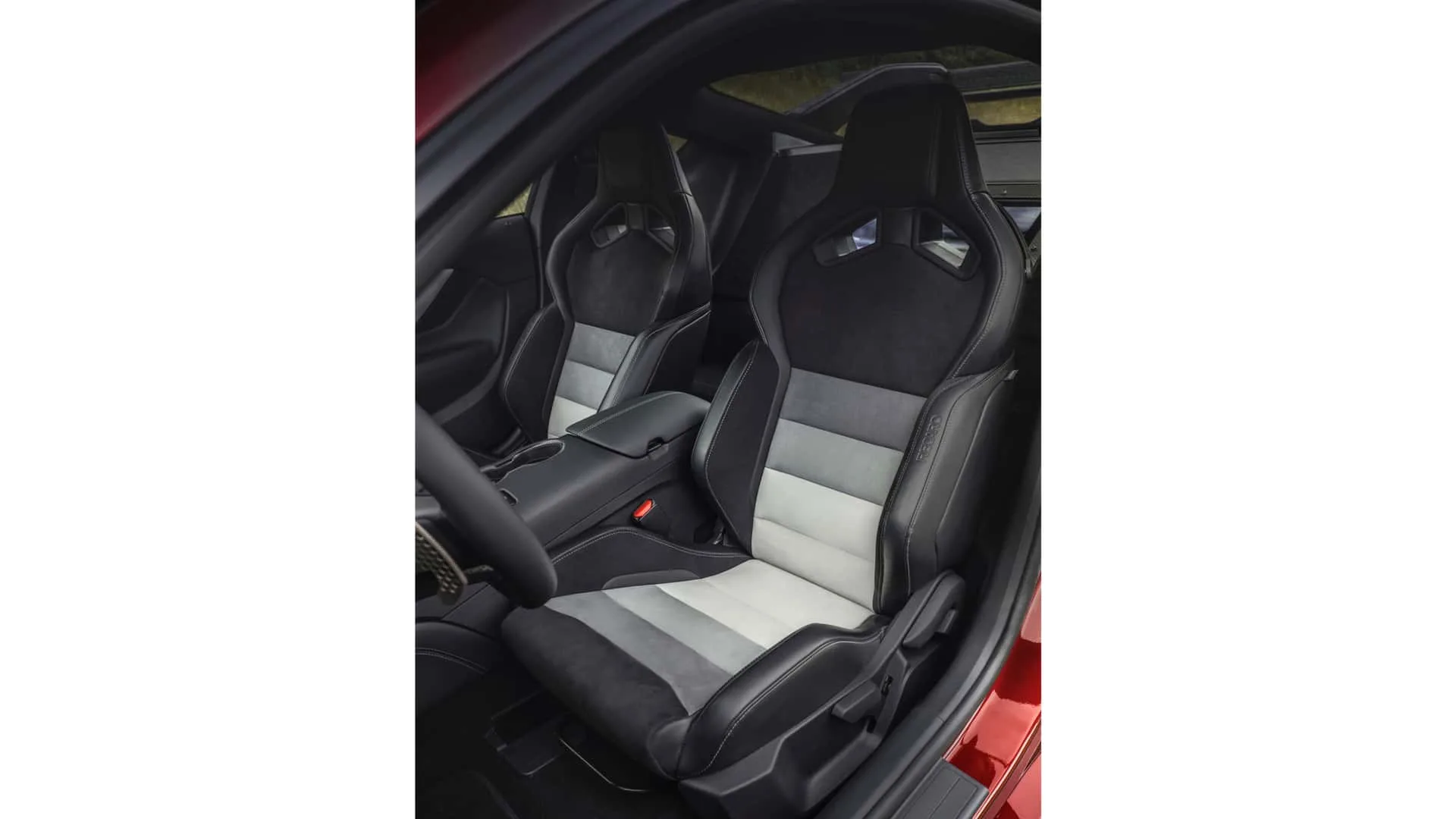 Ford Mustang GTD: ameriški super športnik za 325.000 dolarjev