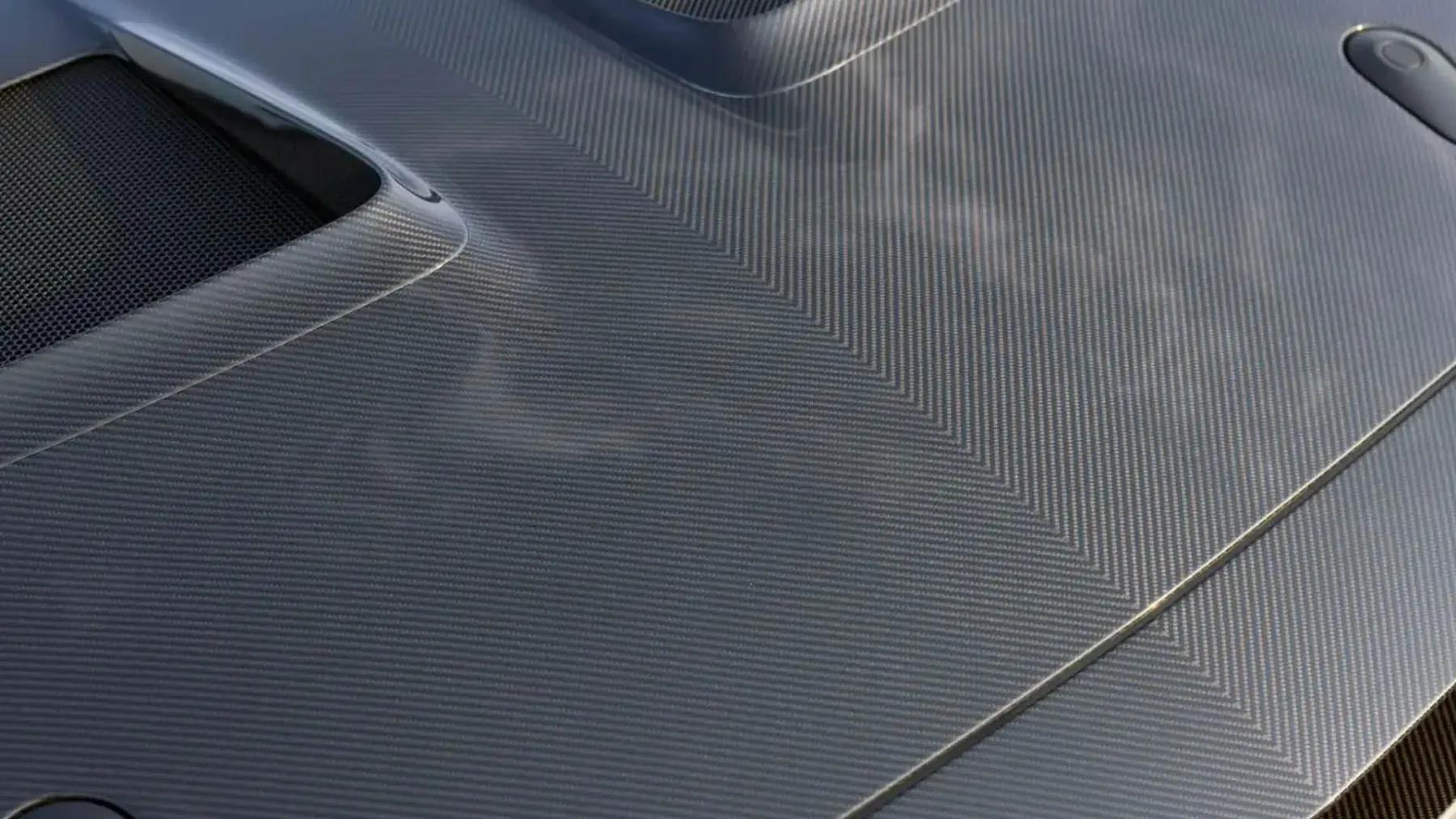 Ford Mustang GTD Liquid Carbon: ko poni sleče barvo in pokaže čisti karbon