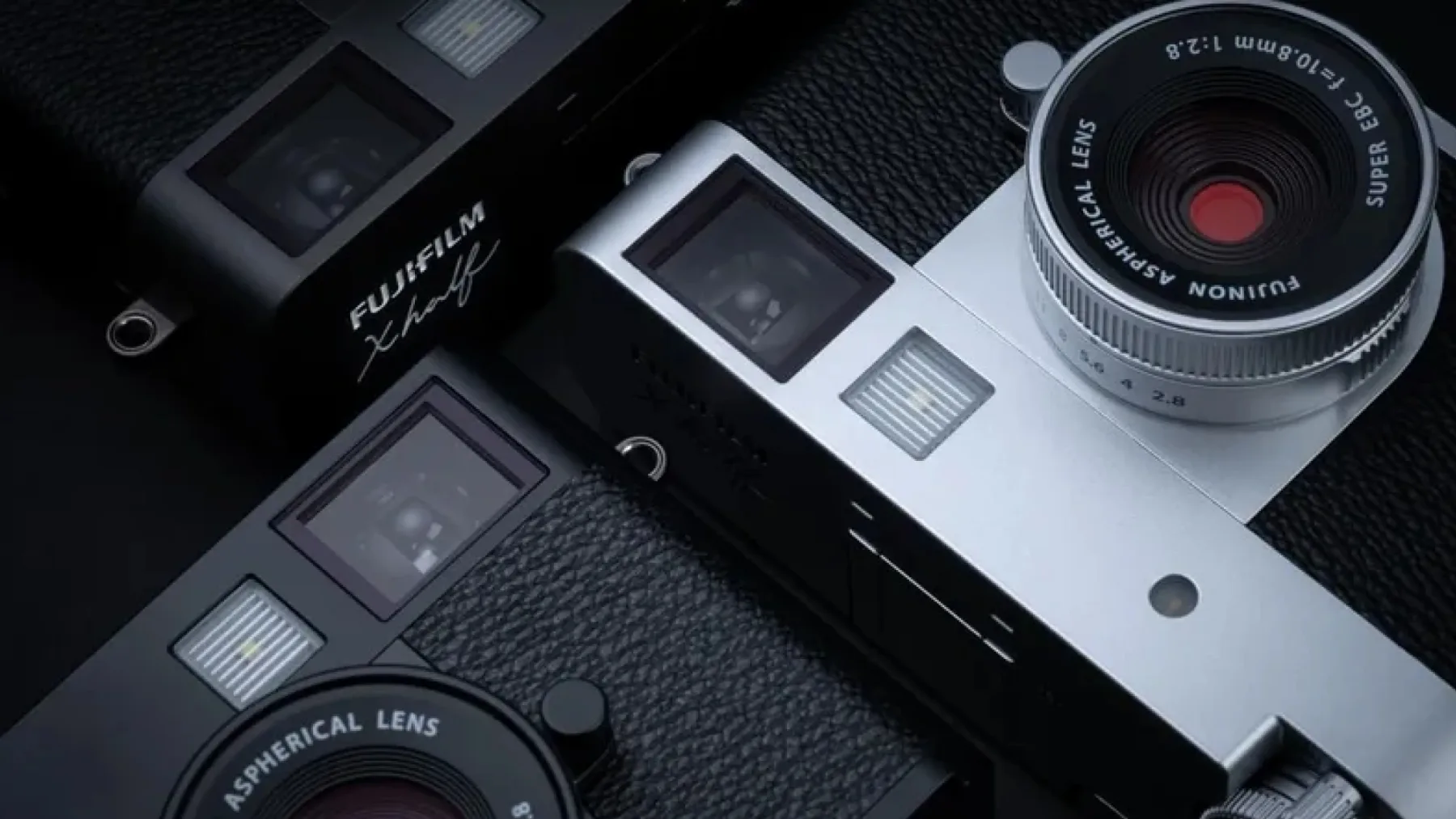 Fujifilm X Half (X-HF1): Digitalna kamera, ki misli, da je analogna