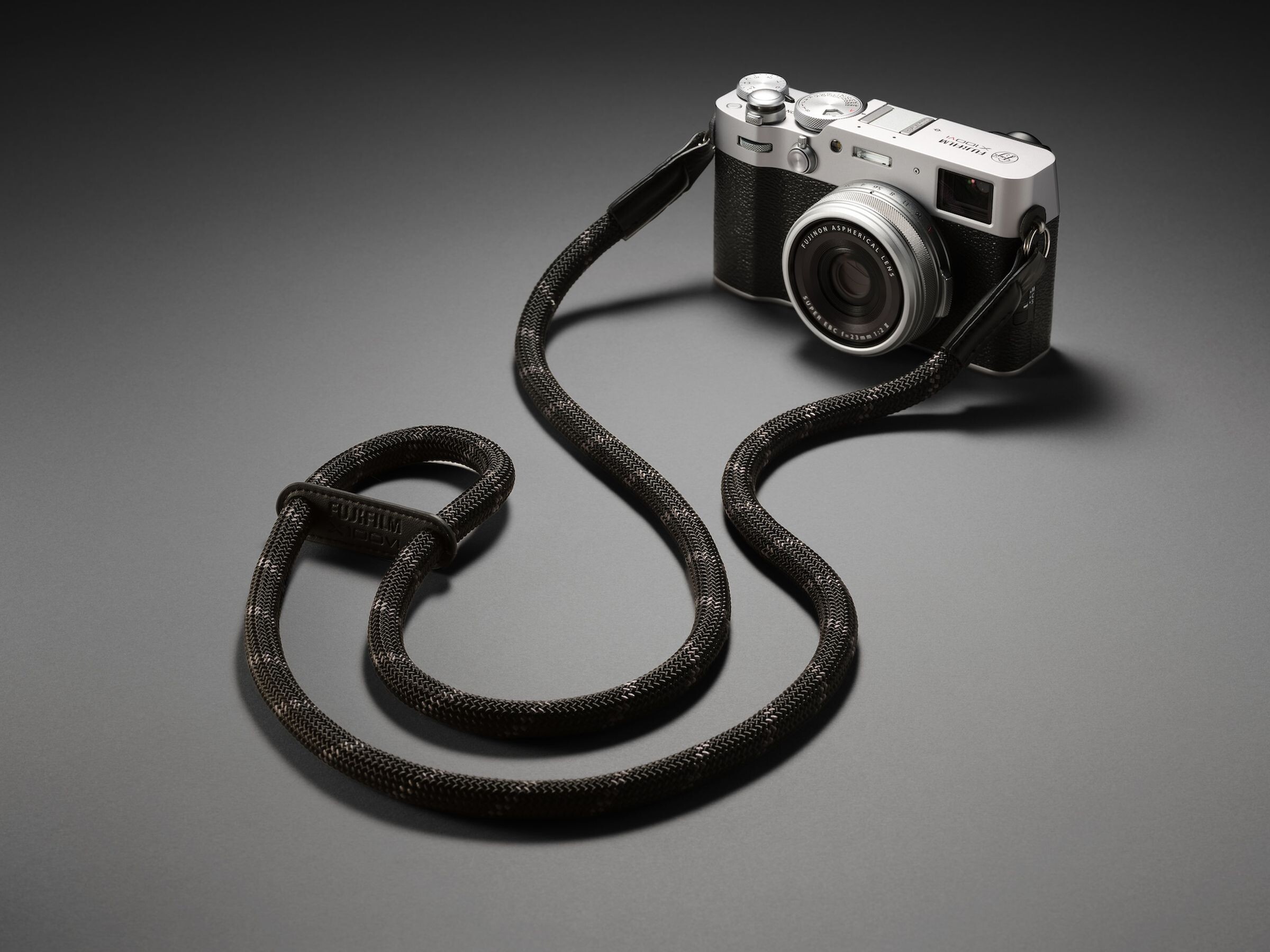 Fujifilm X100VI: TikTok senzacija doživlja nadgradnjo