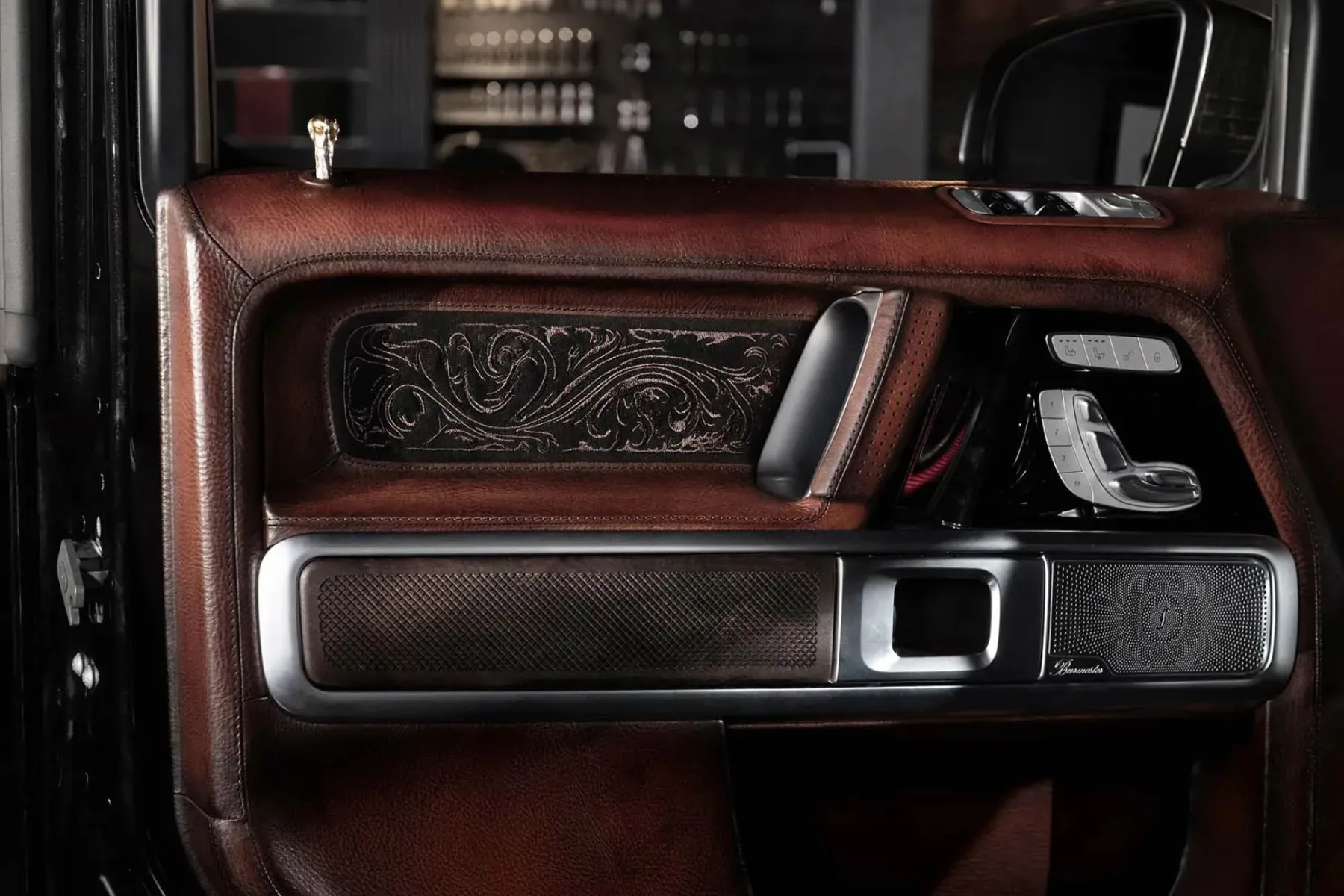 G-Falcon Carlex: Mercedes G63 spremenjen ekstravagantno lovsko skulpturo – ker zakaj pa ne?