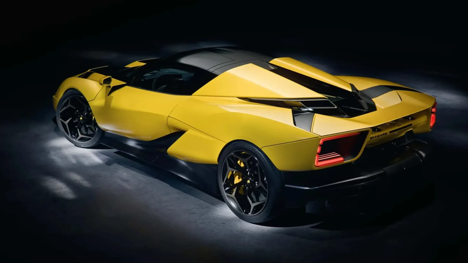 Giamaro Katla: Italijanski vulkan moči, ki izziva Pagani in Bugatti