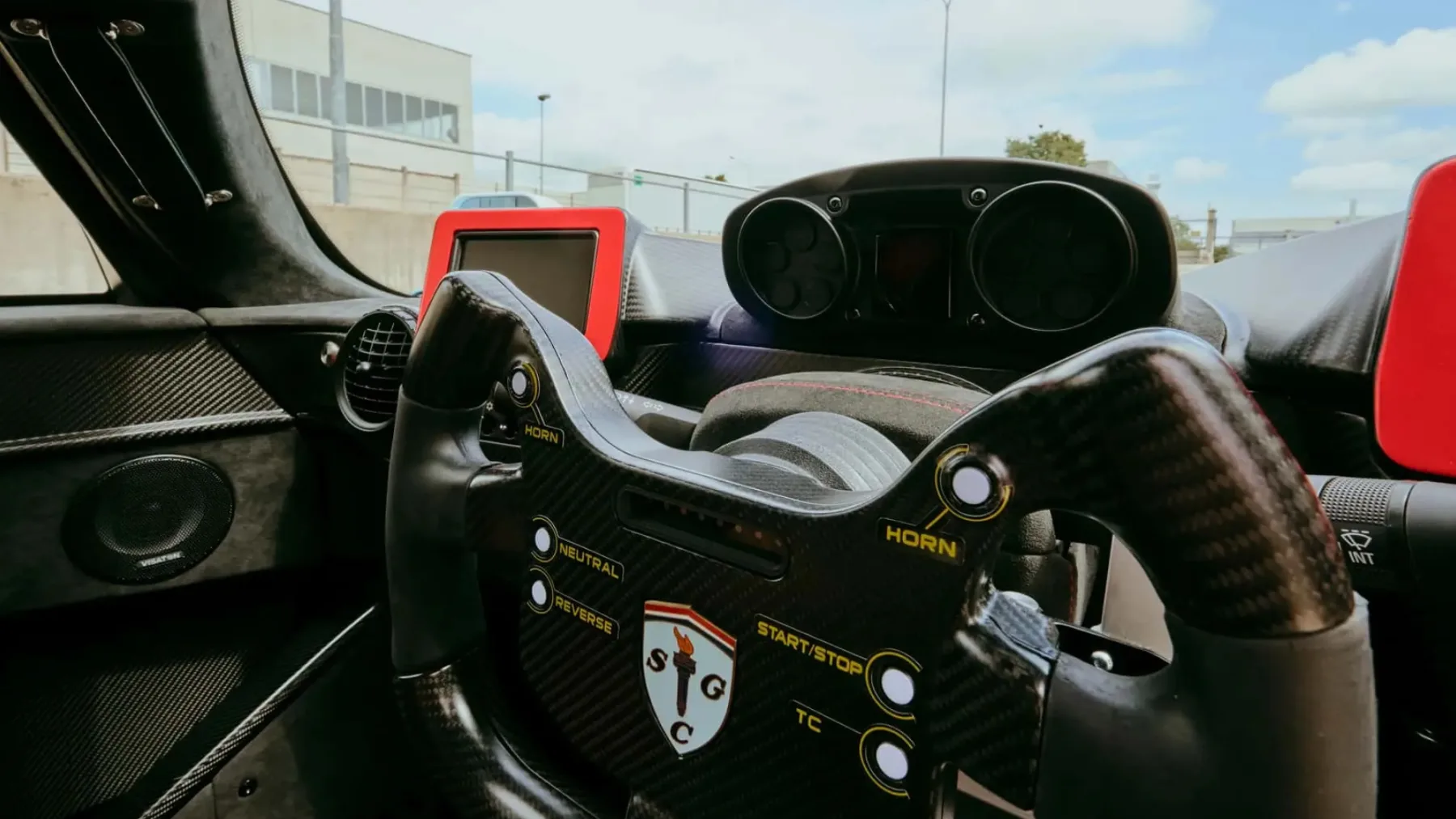 Glickenhaus SCG 007S: Ko Le Mans hiperavto zapelje na cesto