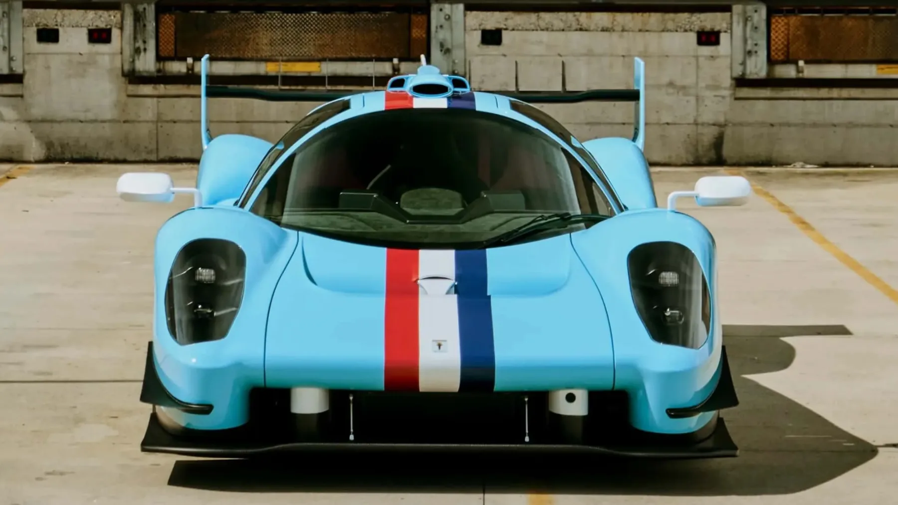 Glickenhaus SCG 007S: Ko Le Mans hiperavto zapelje na cesto