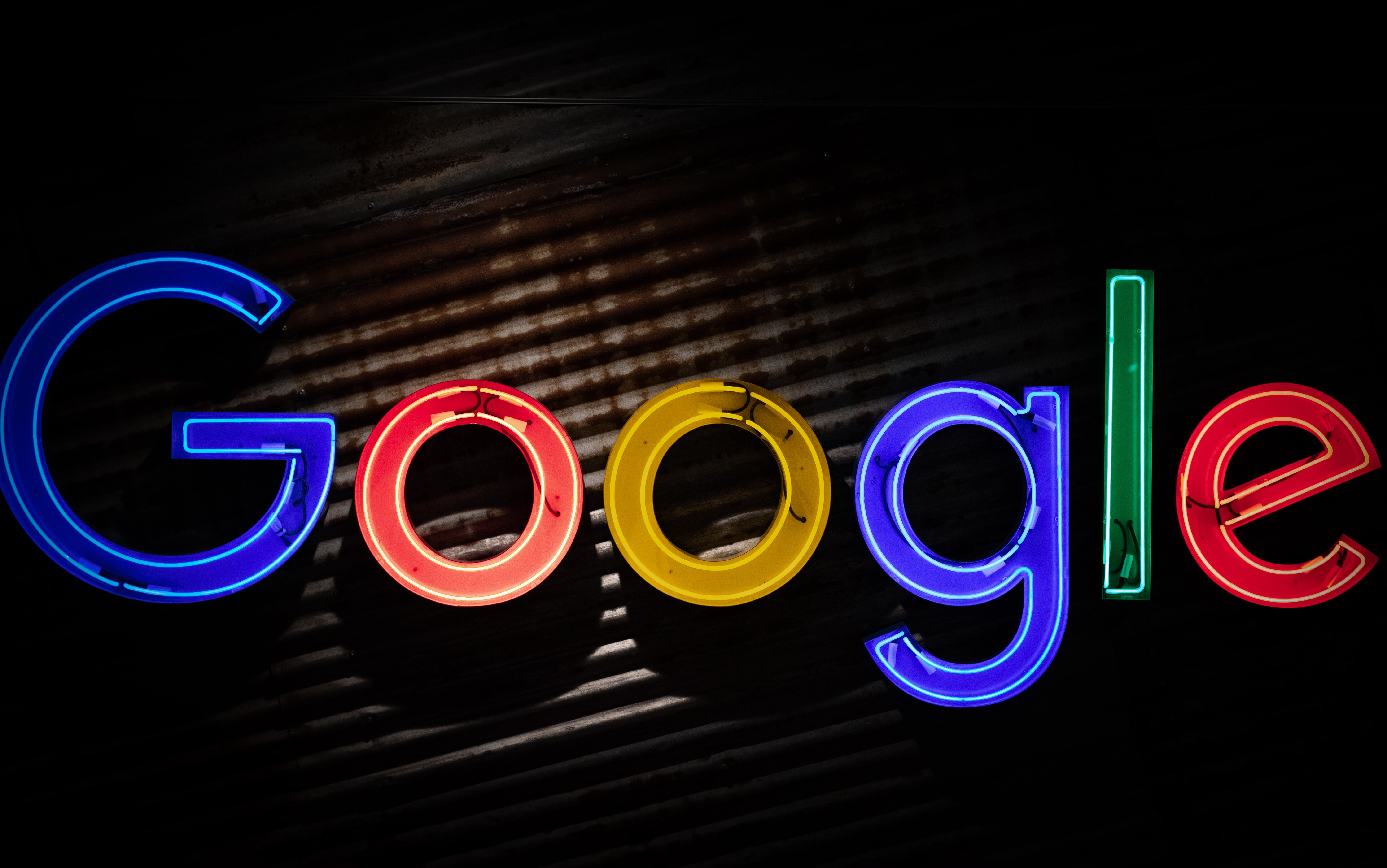 Google: umetna inteligenca v iskalnikih ne bo brezplačna