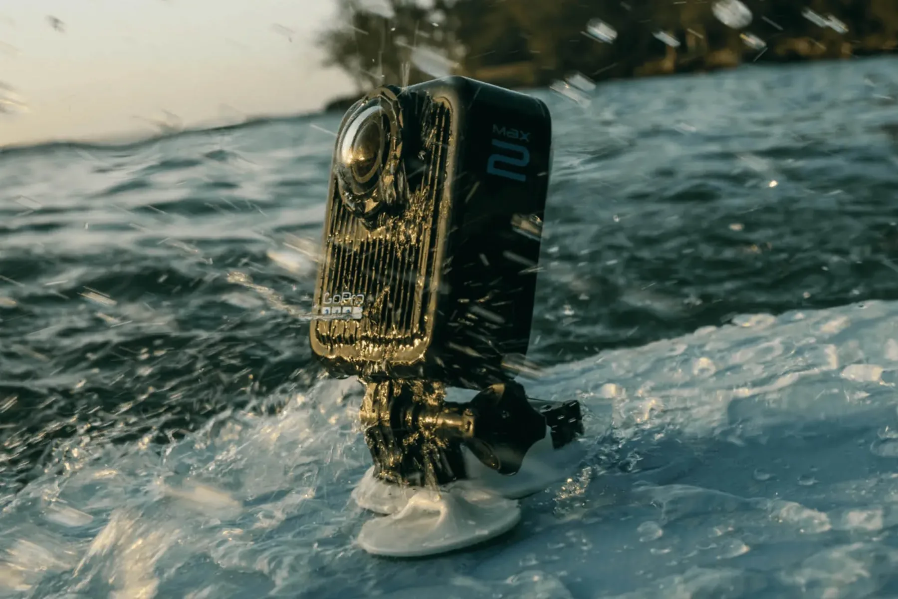 GoPro MAX2: 360-stopinjska kamera, ki hoče biti vse naenkrat in kraljica akcijskih kamer 2025