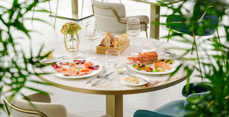 Grand Hotel Victoria Concept & Spa: doza šarma in elegance ob jezeru Como