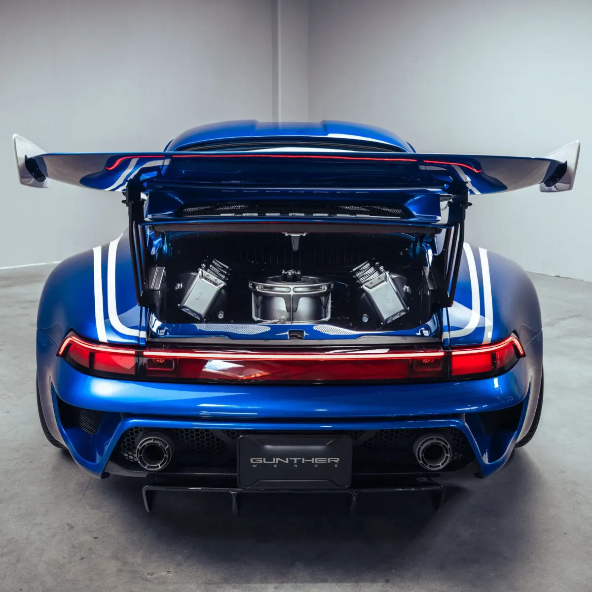 Gunther Werks Brundle Edition Turbo: 860 »konjev« zračno hlajenega besa za 1,8 milijona evrov – slika 1