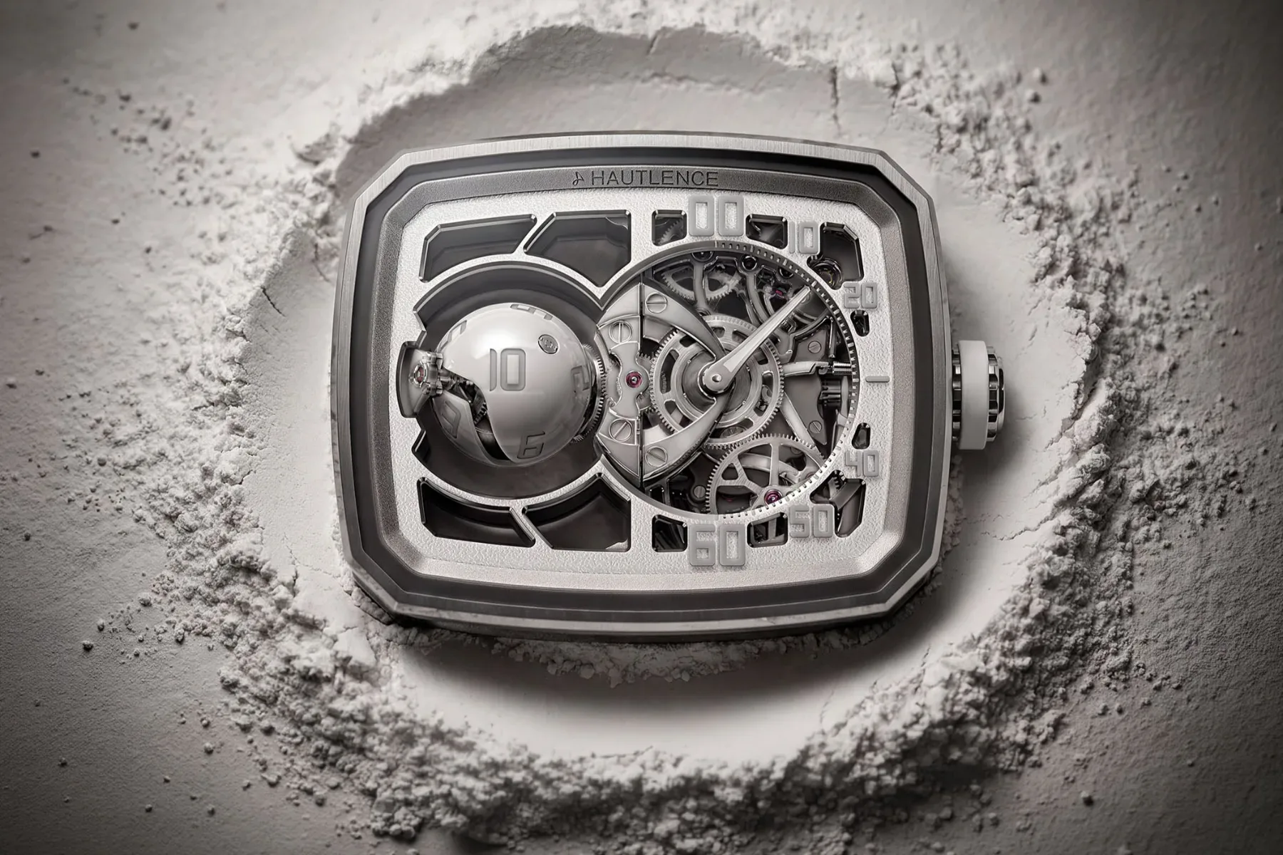 Hautlence Sphere Series 5: Bela mehanska skulptura, ki obrača čas v treh dimenzijah