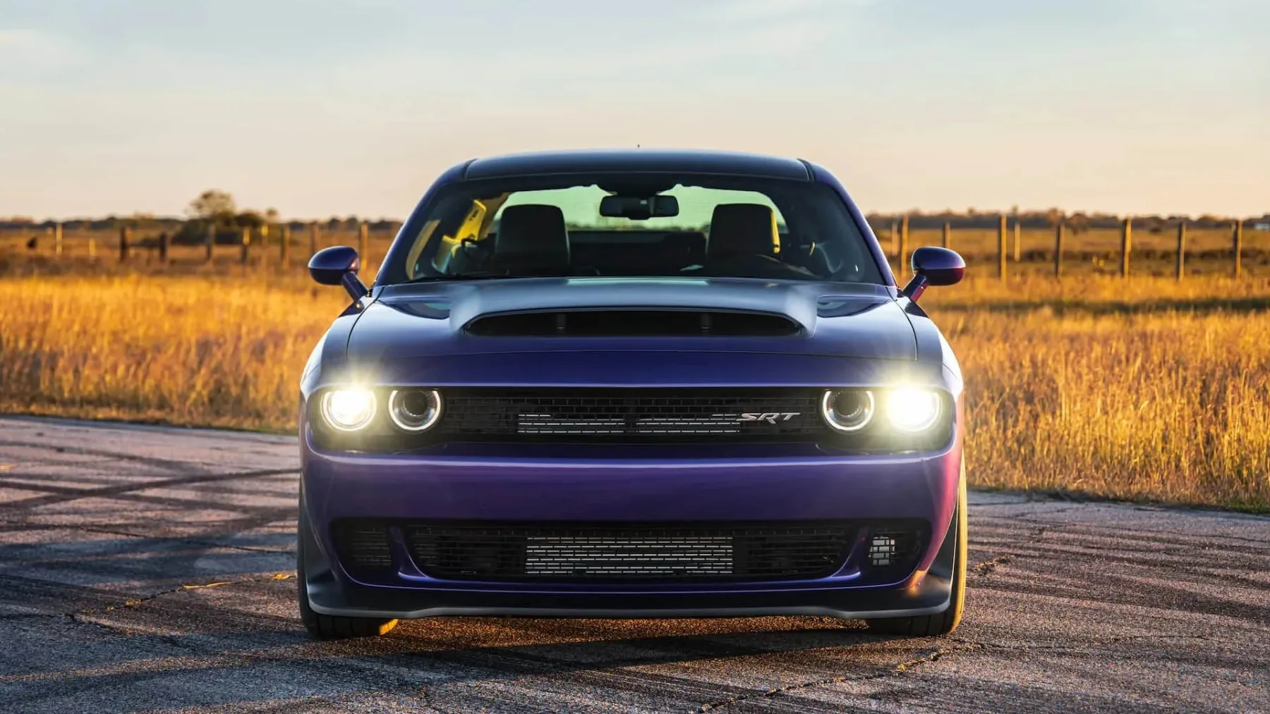 Hennessey Demon 1700: vijolični demon, ki je vrgel rokavico v obraz električni prihodnosti
