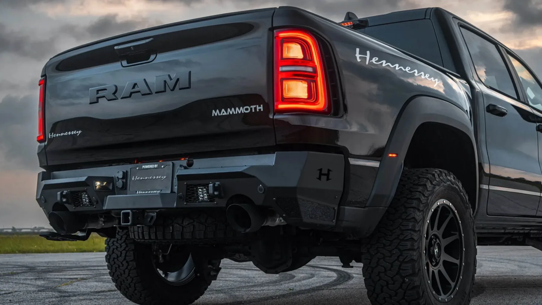 Hennessey Mammoth 700 na RAM 1500 RHO: ko 540 KM ni dovolj – zdaj čez 700 konjev brutalne zabave
