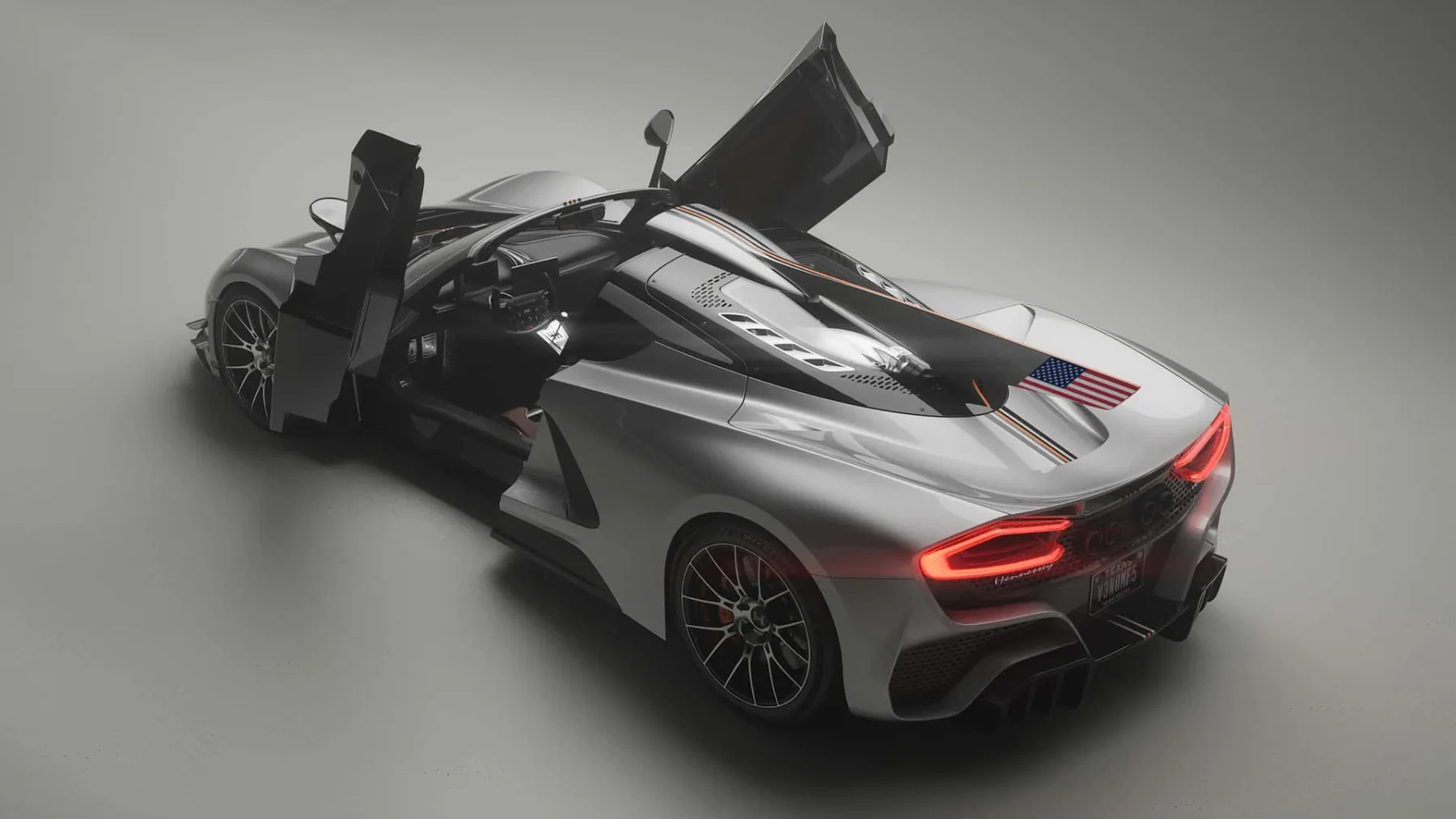 Hennessey Venom F5-M Roadster: poklon klasičnim vrednotam