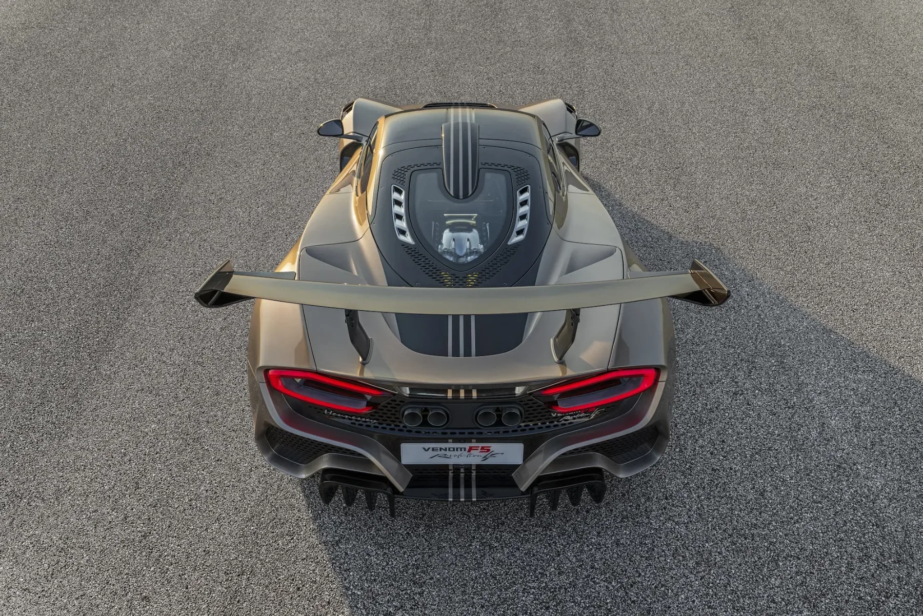 Hennessey Venom F5 Revolution LF – ročni hypercar z 2.031 “konji” in Maverickov podpis
