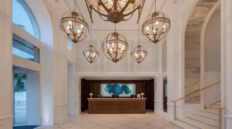 Hilton Imperial Dubrovnik: Povezanost zgodovinske elegance in sodobnega udobja v srcu Dubrovnika