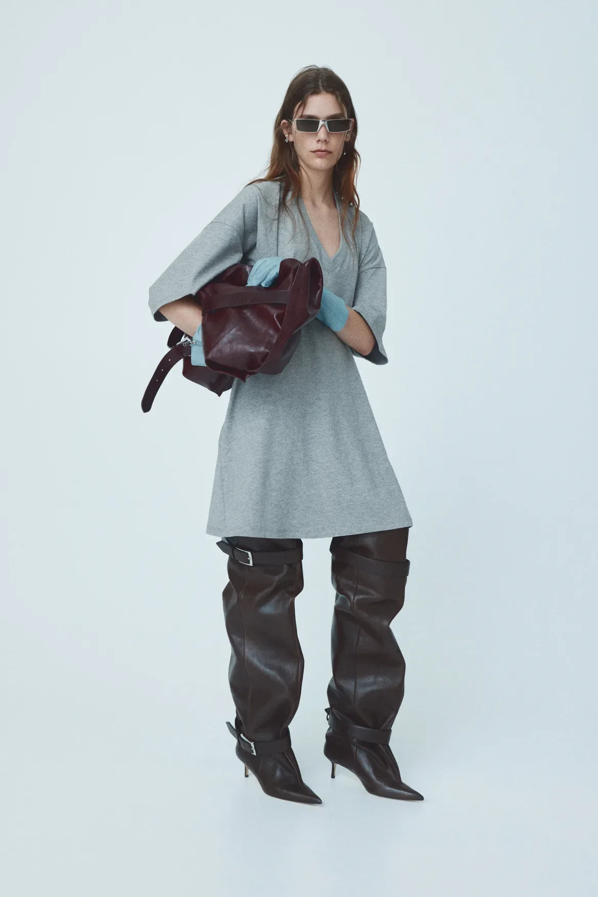 H&M Studio jesen/zima 2025: Brutalno dobri kosi z nežnim dotikom ženstvenosti