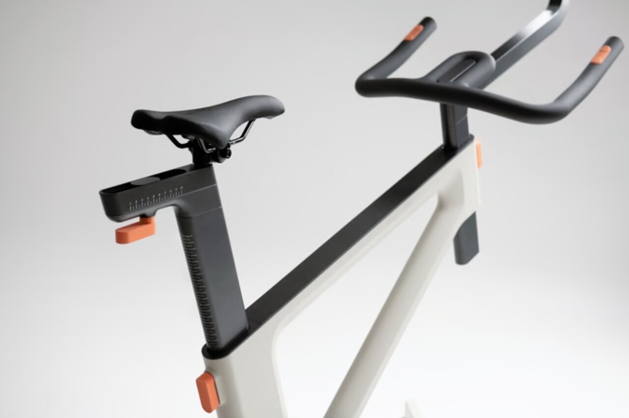 Holobike: vadba na stacionarnem kolesu kot vožnja po pravih stezah