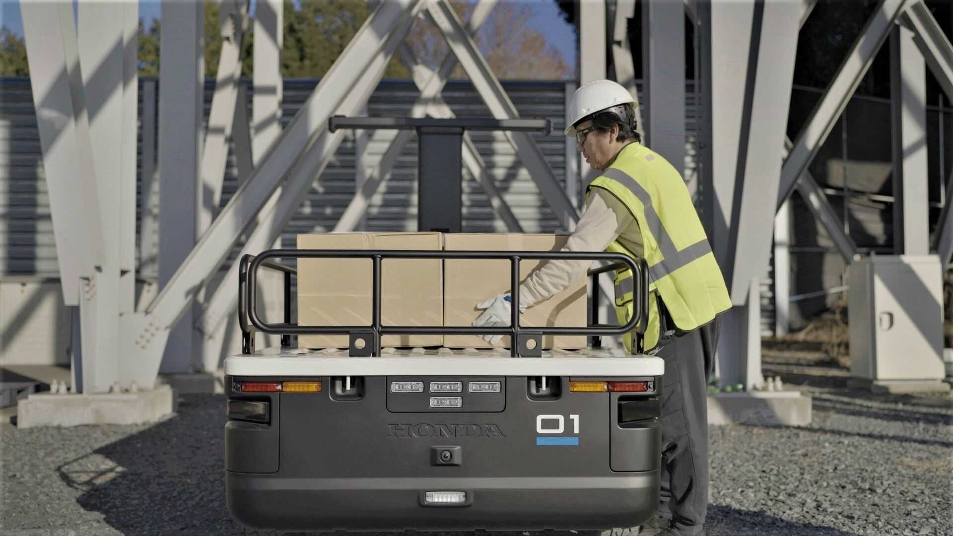 Honda: avtonomno električno transportno vozilo