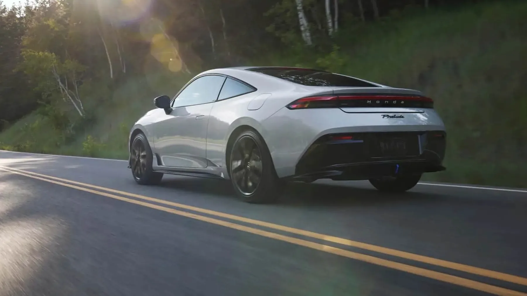 Honda Prelude 2026: povratek legende v hibridnem ritmu