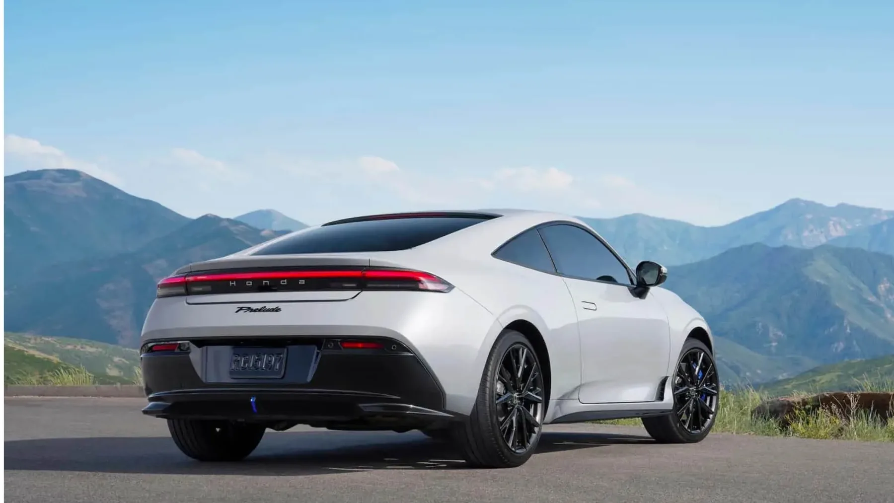 Honda Prelude 2026: povratek legende v hibridnem ritmu