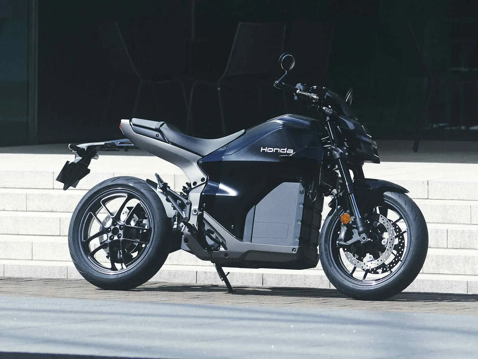 Honda WN7: Je to trenutek, ko so električni motocikli končno postali »seksi«?