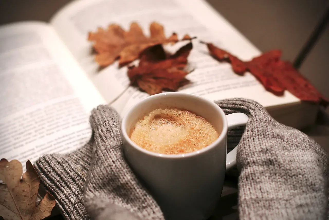 Horoskop za oktober 2024: Mesec prelomnih odločitev za vsak znak!