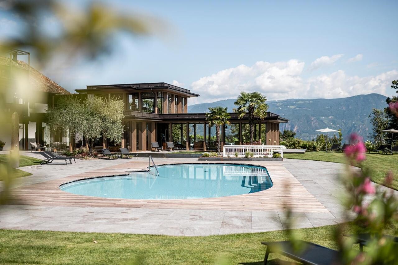 Hotel Ansitz Rungghof (Italija): hotel, ki uteleša šarm Južne Tirolske