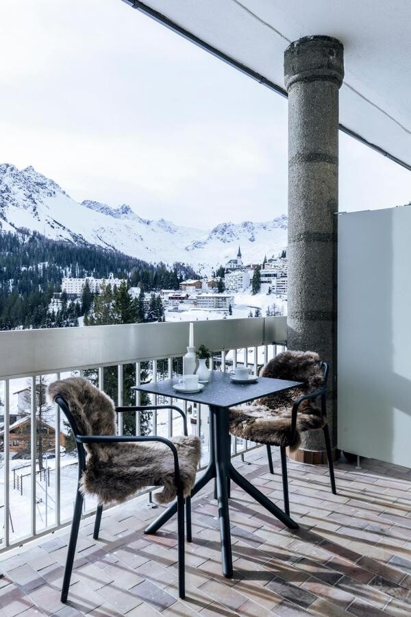 Hotel Faern Arosa Altein (Švica): alpsko zatočišče brezčasnega razkošja