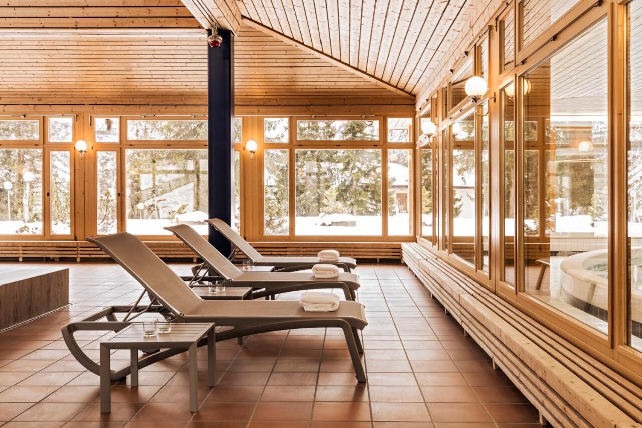 Hotel Faern Arosa Altein (Švica): alpsko zatočišče brezčasnega razkošja