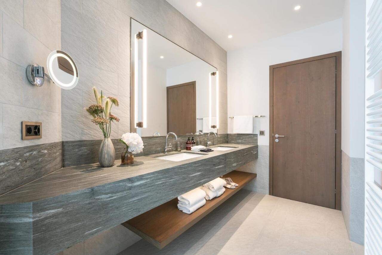 Hotel Grace La Margna (Švica, St. Moritz): kjer se alpska eleganca sreča z brezčasnim razkošjem