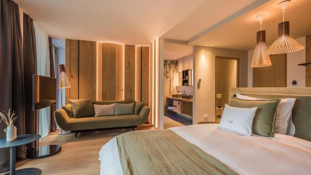 Hotel Winkler Sport & Spa Resort: južnotirolski luksuz, kjer se Dolomiti končajo v bazenu z razgledom