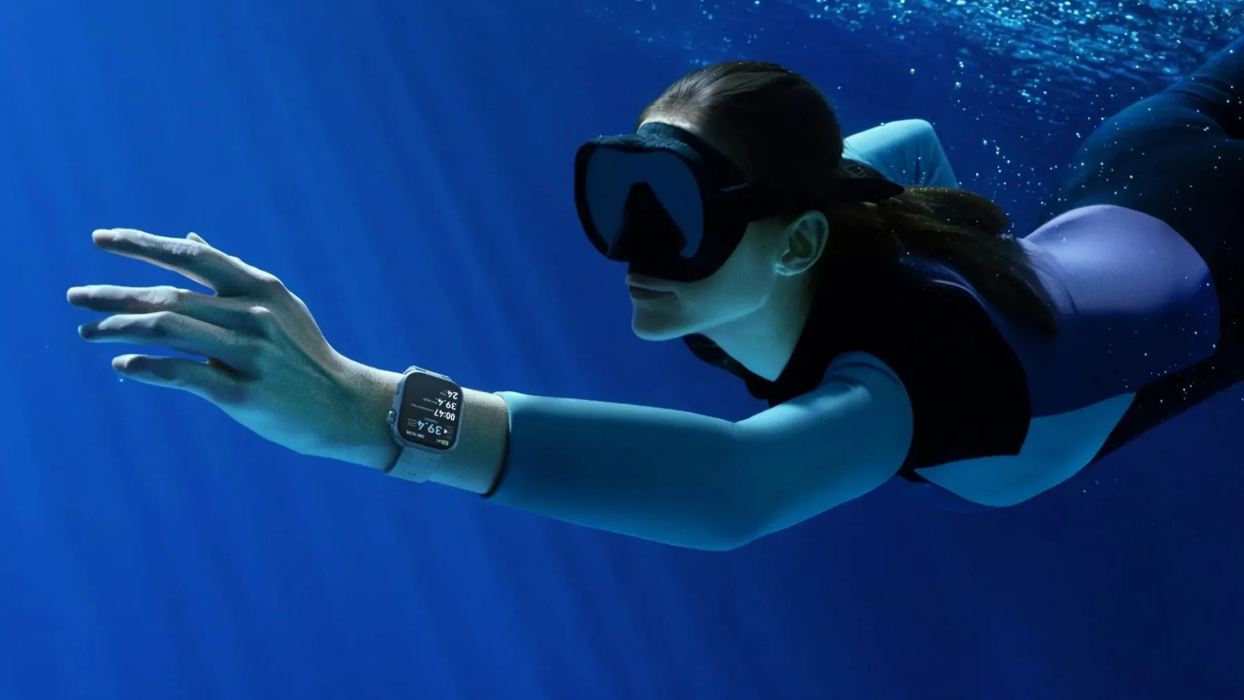 Huawei Watch Fit 4 Pro: Ko je Apple Watch Ultra dobil vzhodno sestro