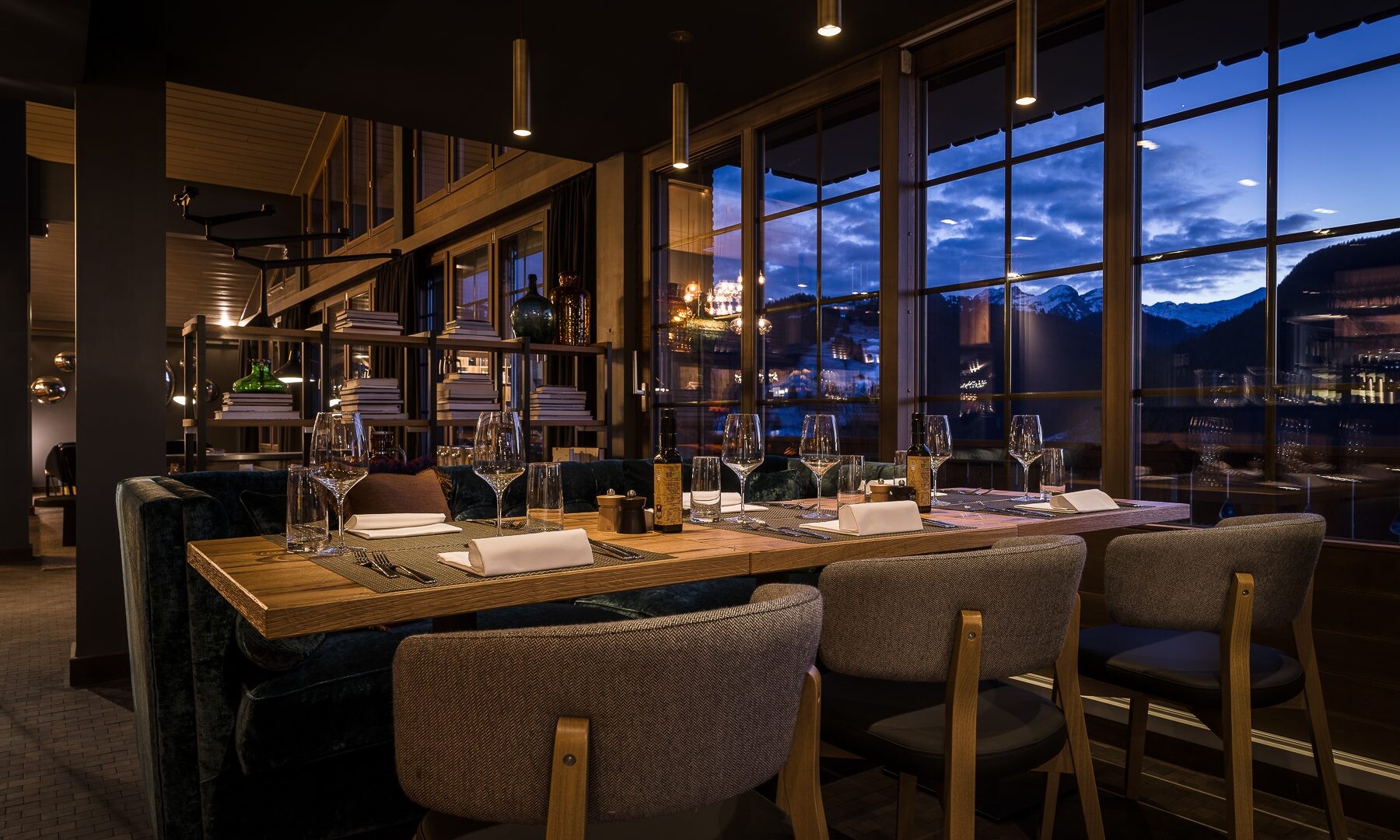HUUS Gstaad Hotel: zatočišče miru in prefinjenosti v švicarskih Alpah