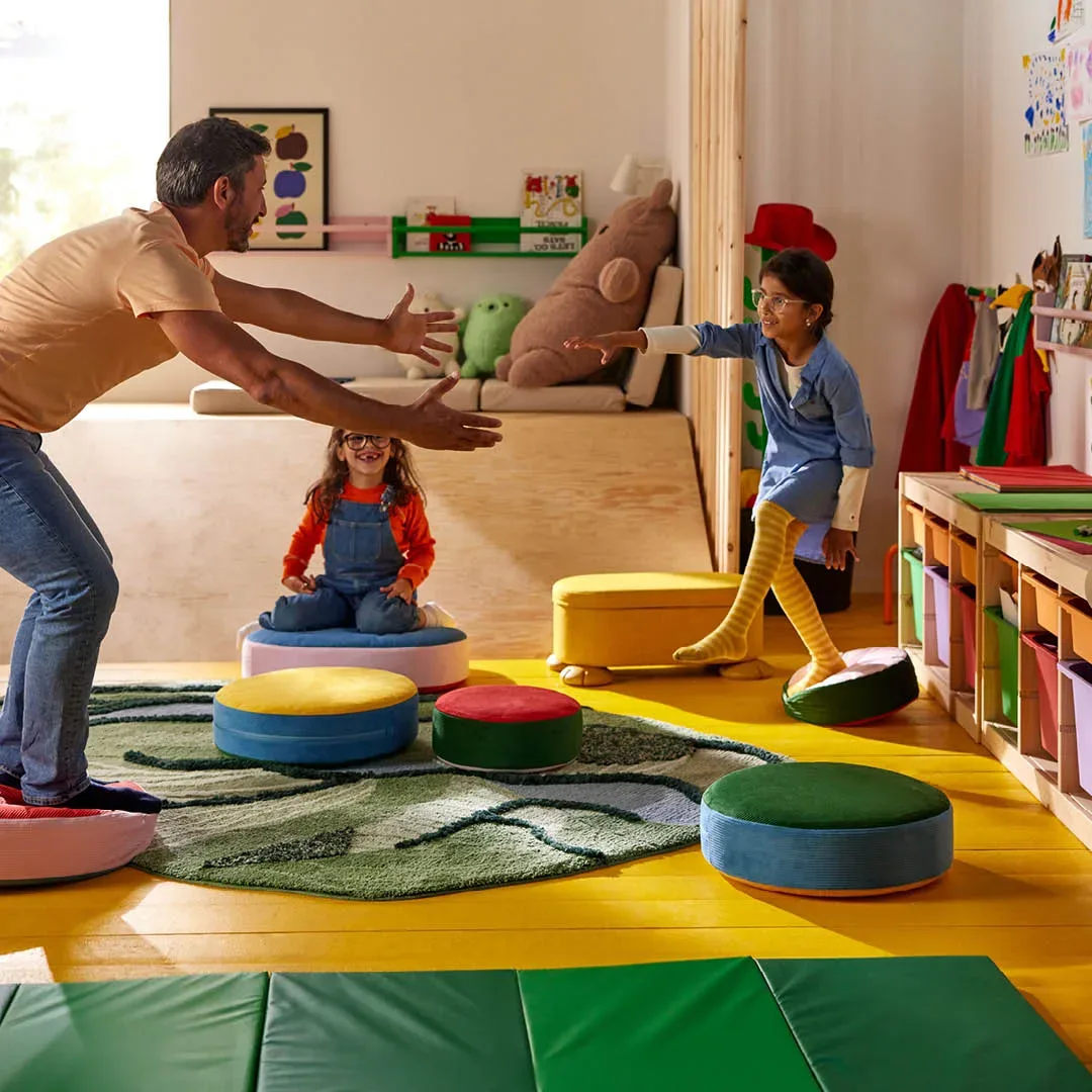 IKEA predstavlja kolekcijo, ki vaš dom spremeni v barvito igrišče za velike in male