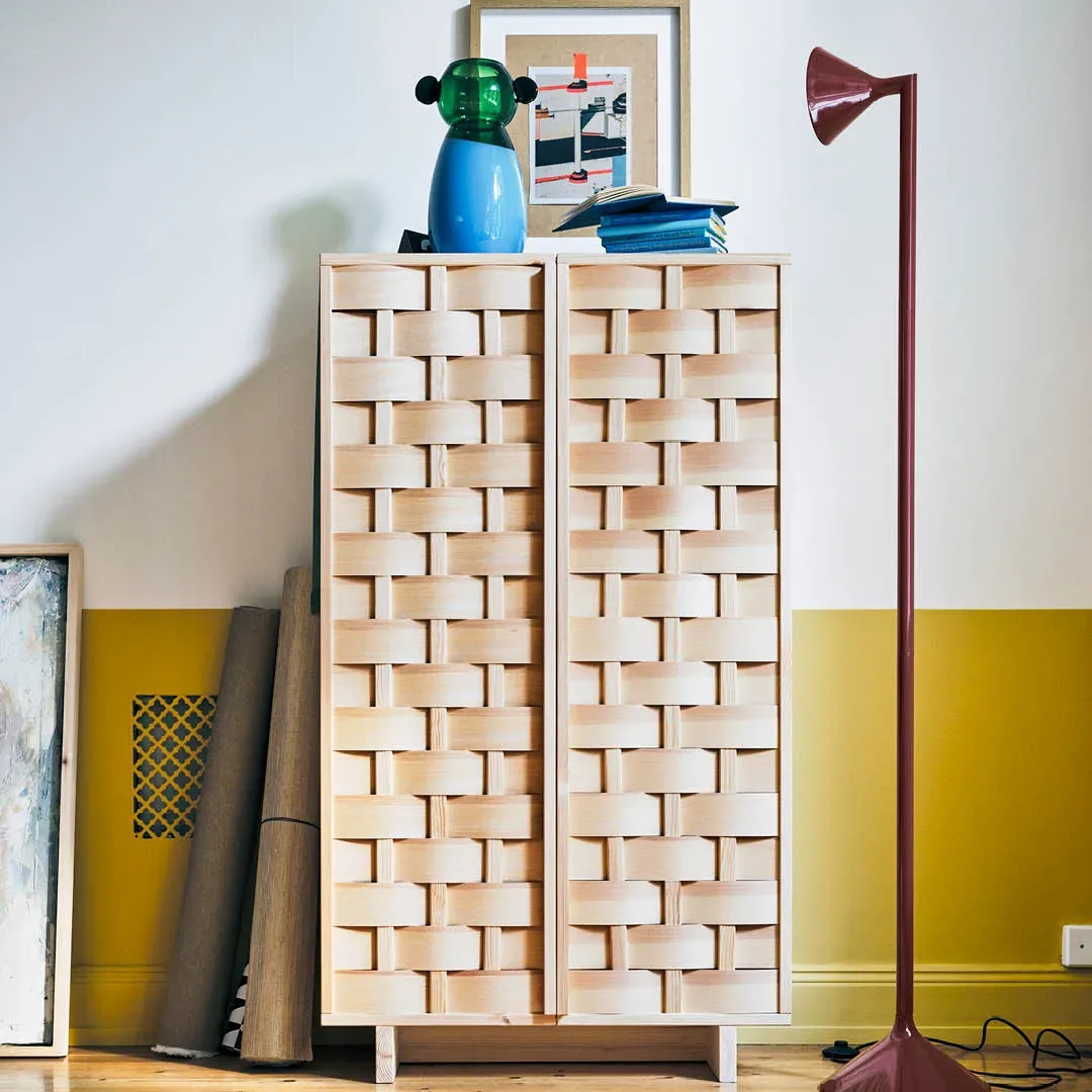 IKEA PS 2026 kolekcija: razkrivamo vseh 44 kosov, ki majhna stanovanja spremenijo v dizajnerski lunapark