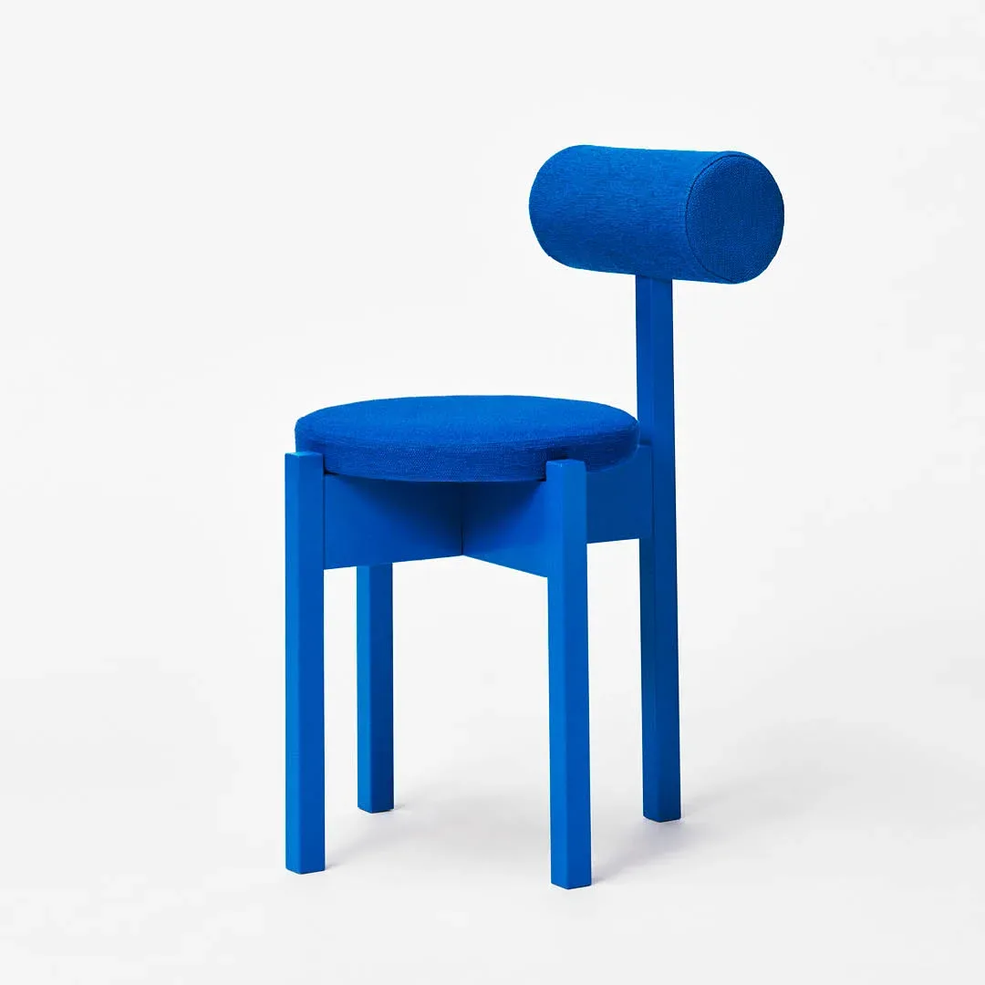 IKEA PS 2026 kolekcija: razkrivamo vseh 44 kosov, ki majhna stanovanja spremenijo v dizajnerski lunapark