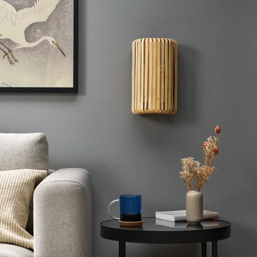 IKEA VARPTROSS: nova kolekcija svetil, ki iz bambusa naredi arhitekturni objekt za vaš dom