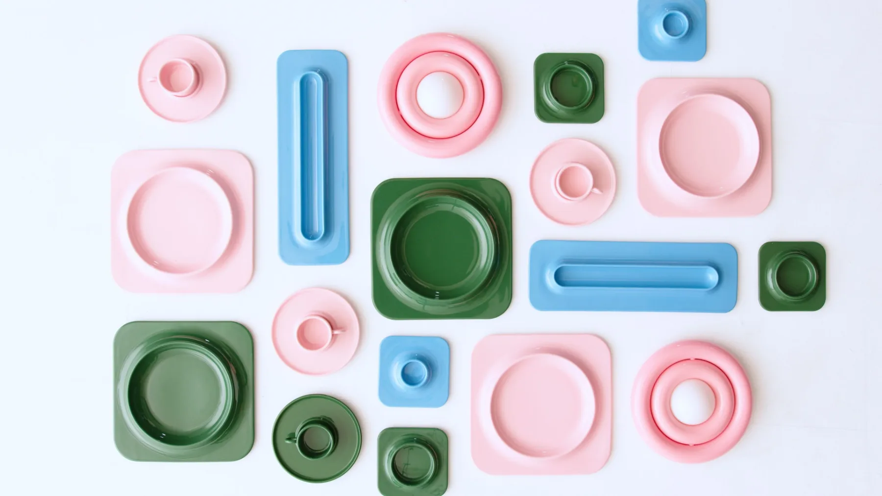 IKEA x Gustaf Westman: Kolekcija, ki bo vaše praznovanje spremenila v interierjevski spektakel
