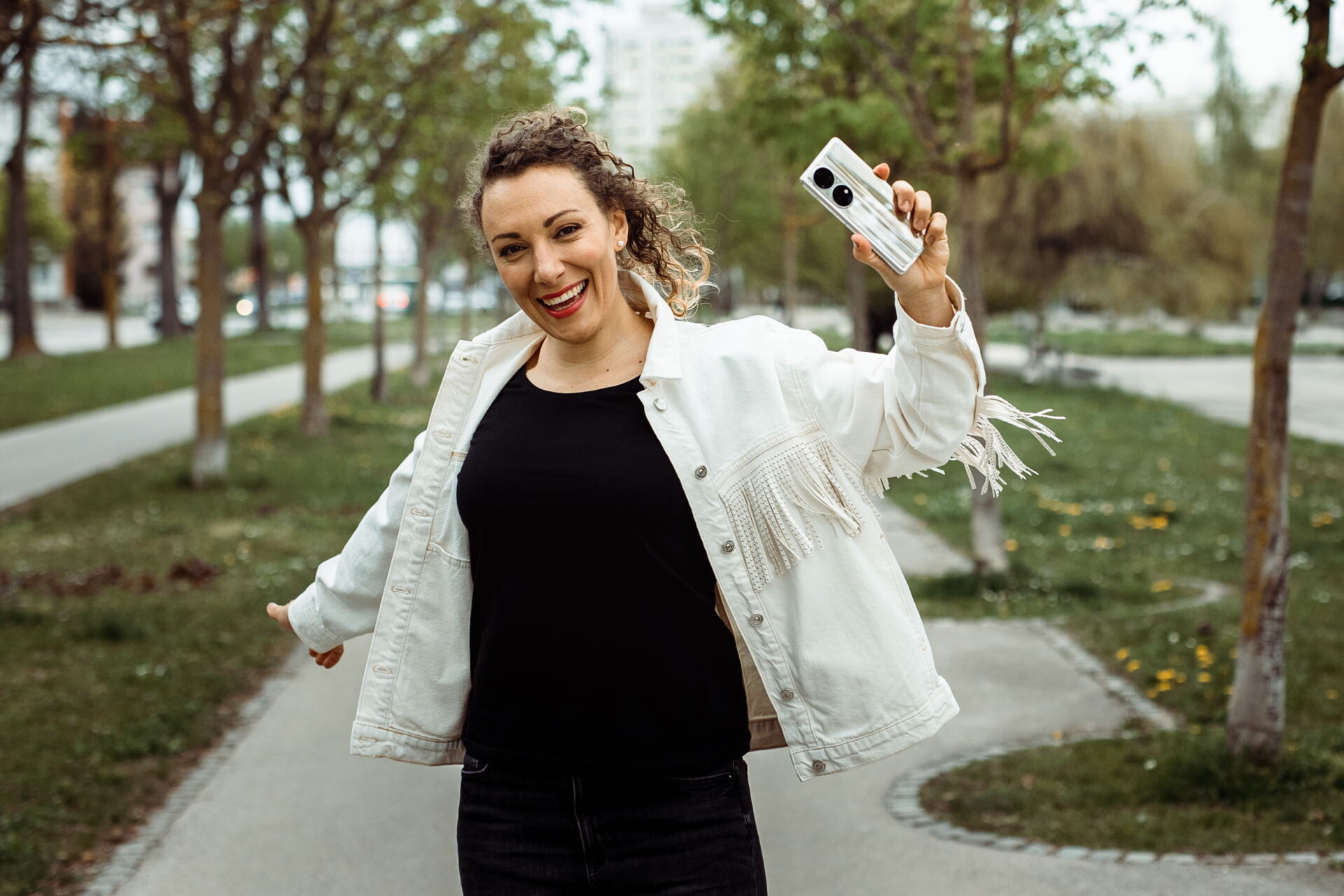 Ilka Štuhec sklenila sodelovanje s tehnološkim velikanom Huawei