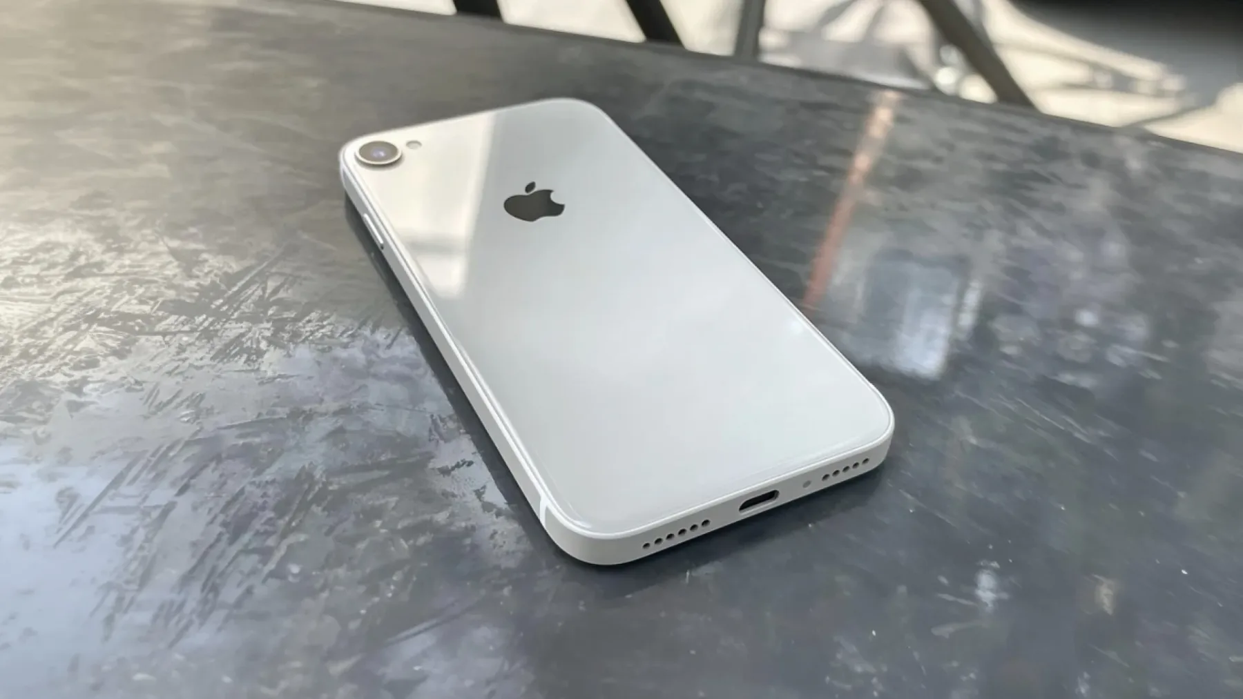 iPhone SE 4: Znana cena iPhone SE 4 – to je Applov najcenejši model končno brez kompromisov!